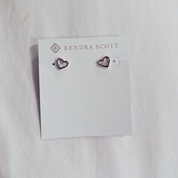 Kendra Scott 3 Pieces NEW with Tags and Packaging - Picture 5 of 10